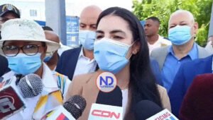 Consulado en Juana Méndez entrega vehículos recuperados en Haití