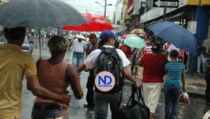 Onda tropical y vaguada continuarán generando lluvias; Santo Domingo, San Cristóbal y Monte Plata en alerta