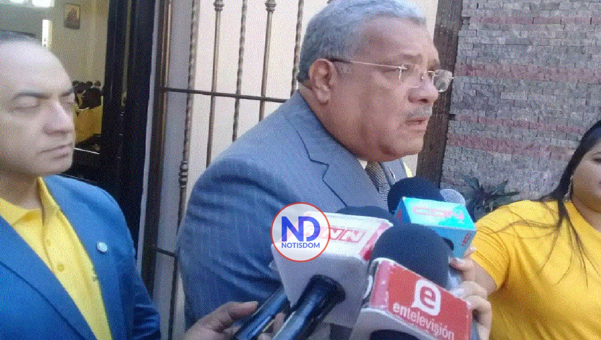 Rechaza matrimonios entre personas del mismo sexo en RD 2 Rechaza matrimonios entre personas del mismo sexo en RD