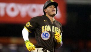 Dominicano Manny Machado pega jonrón 300 en las Mayores