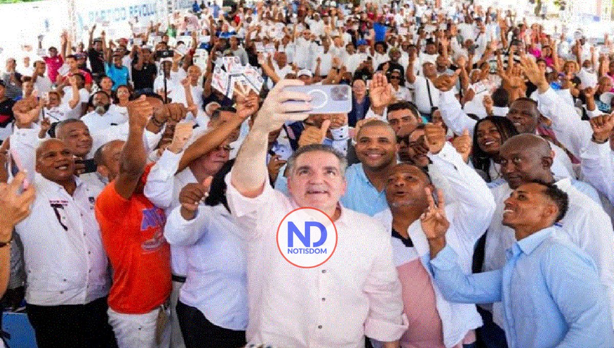 Neney Cabrera es favorito para la Alcaldía del DN, según encuesta