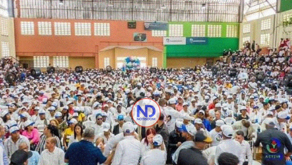 Dicen PRM juramento cinco mil miembros provenientes PLD y FP