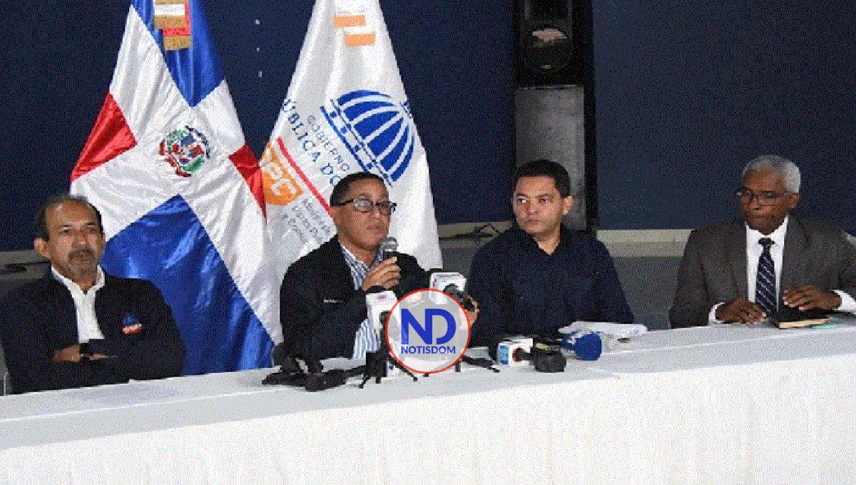 MOPC afirma trabajos San Isidro están amparados en contratos