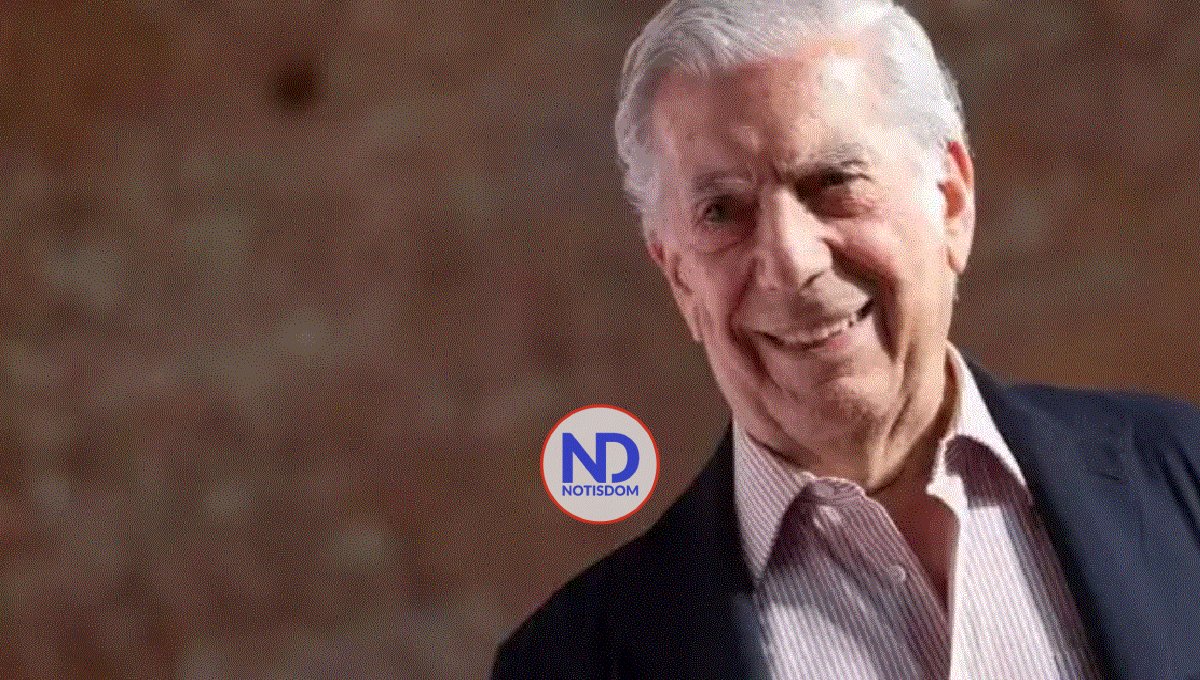 Mario Vargas Llosa es hospitalizado por segunda vez por covid-19