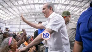 Gobierno inaugurará 14 obras y dará apartamentos fin de semana