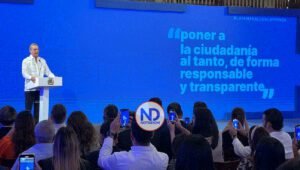 Lanzan Semanal con la prensa, un diálogo directo con Luis Abinader