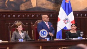 Alfredo Pacheco presenta informe de gestión período 2022-2023