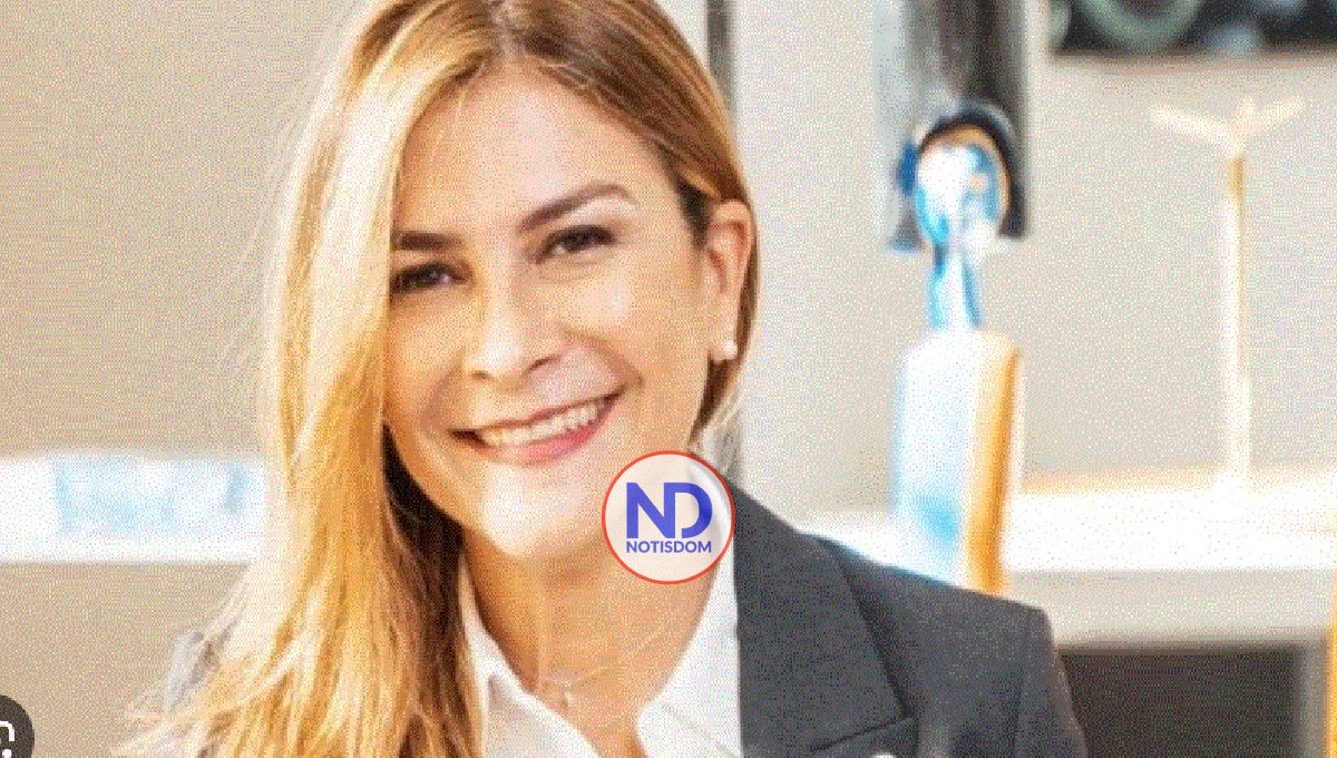 Carolina Mejía encabeza acto por el 525 aniversario de la ciudad 2 Carolina Mejía encabeza acto por el 525 aniversario de la ciudad