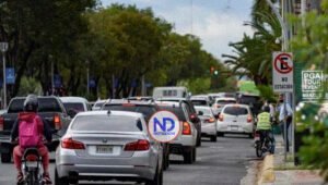 Vehículos deberán transitar con dos placas a partir del 2024