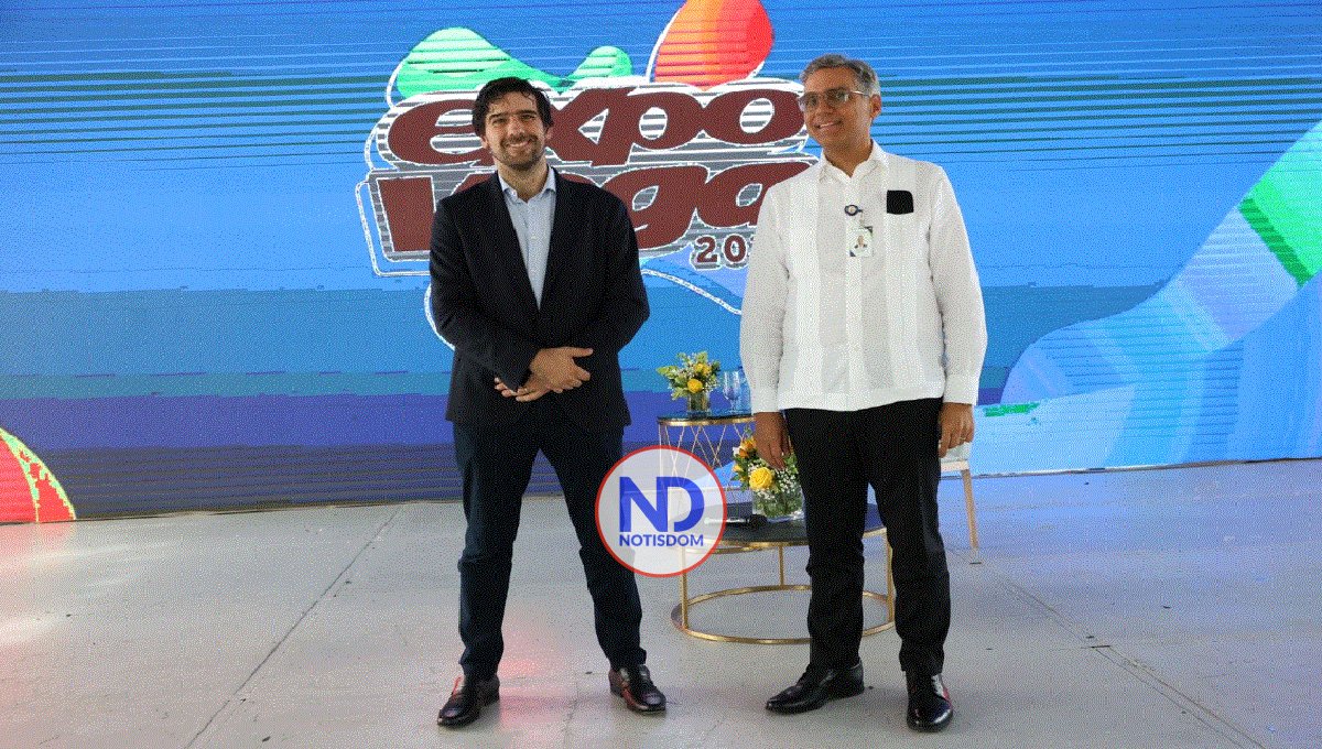 Aduanas dedica charlas a empresarios de La Vega para mejorar la economía de la zona