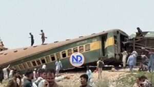 Al menos 30 heridos tras descarrilar un tren en Pakistán