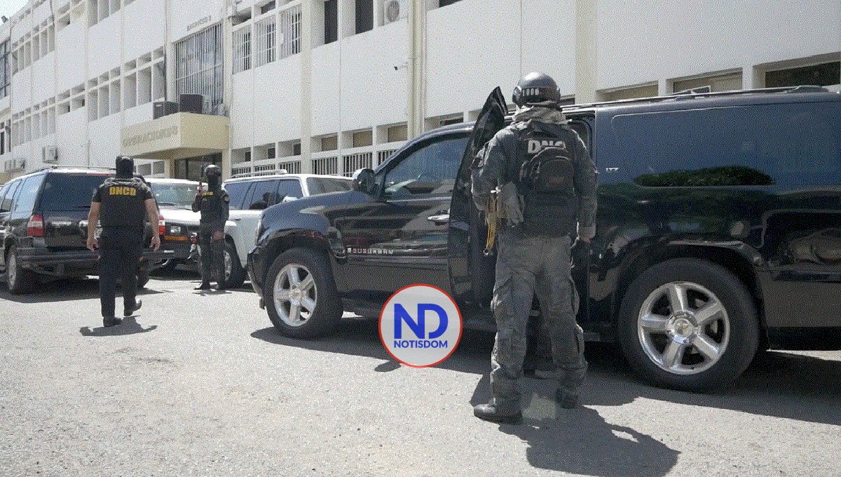 Extraditan hacia Estados Unidos otros dos dominicanos acusados de narcotráfico 2 Extraditan hacia Estados Unidos otros dos dominicanos acusados de narcotráfico