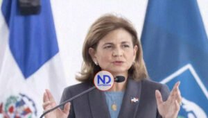 Helicóptero en que se desplazaba Raquel Peña aterriza por precaución