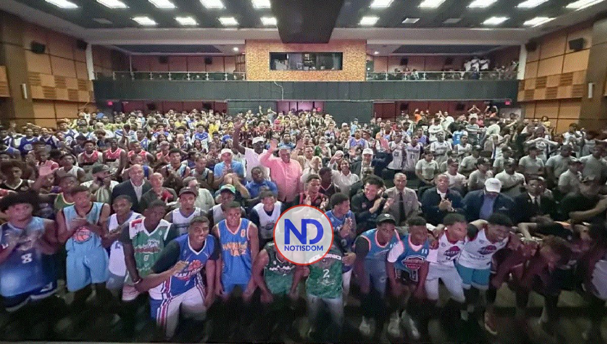 Inauguran el Torneo U-20 “De Vuelta al Barrio”