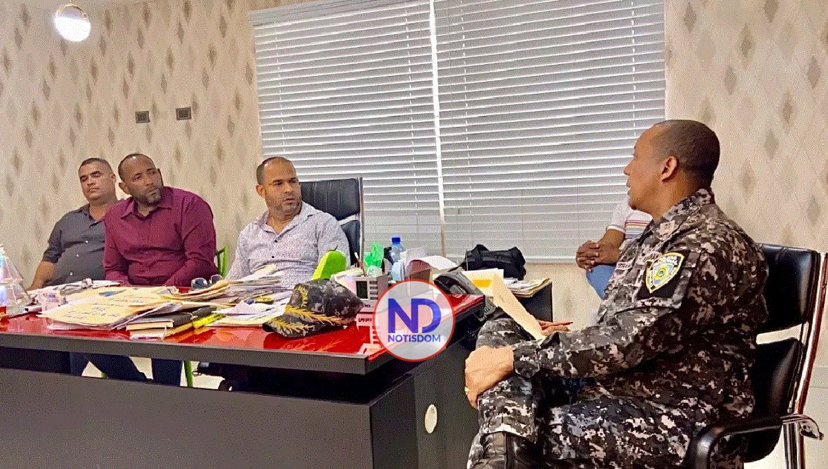 Ratifican llamado a huelga en el municipio de Villa Riva