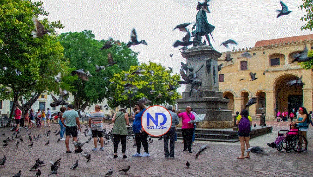 Gasto de turistas aumentan y bajan el tiempo de estadía 2 Gasto de turistas aumentan y bajan el tiempo de estadía