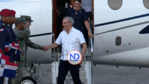 Abinader regresa al país tras participar de actividades en NY