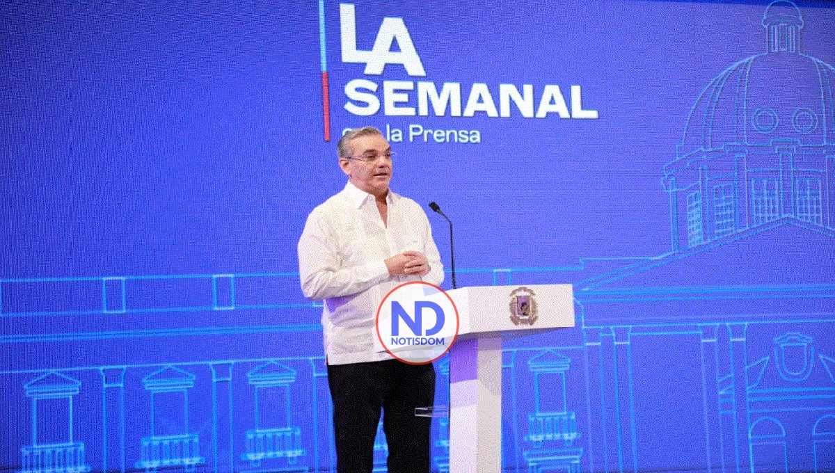 Presidente de la República afirma se necesitan 32 mil policías en las calles