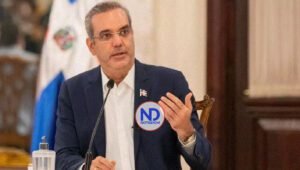 Abinader afirma que cerró la frontera a causa de «un grupo de anarquistas»