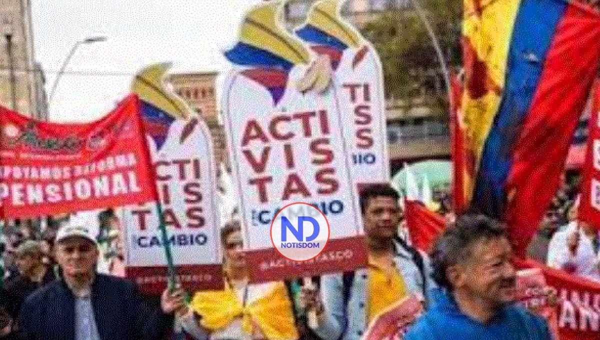 Miles de personas se manifiestan a favor de reformas