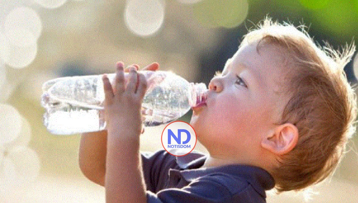 Importancia de cuidar la hidratación en los niños