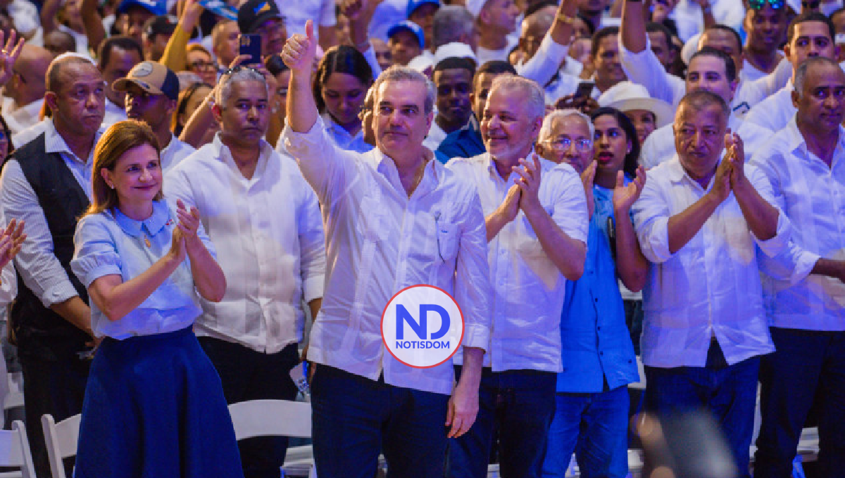 Abinader asegura a partir de octubre el salario mínimo de policías será de 510 dólares 2 Abinader asegura a partir de octubre el salario mínimo de policías será de 510 dólares