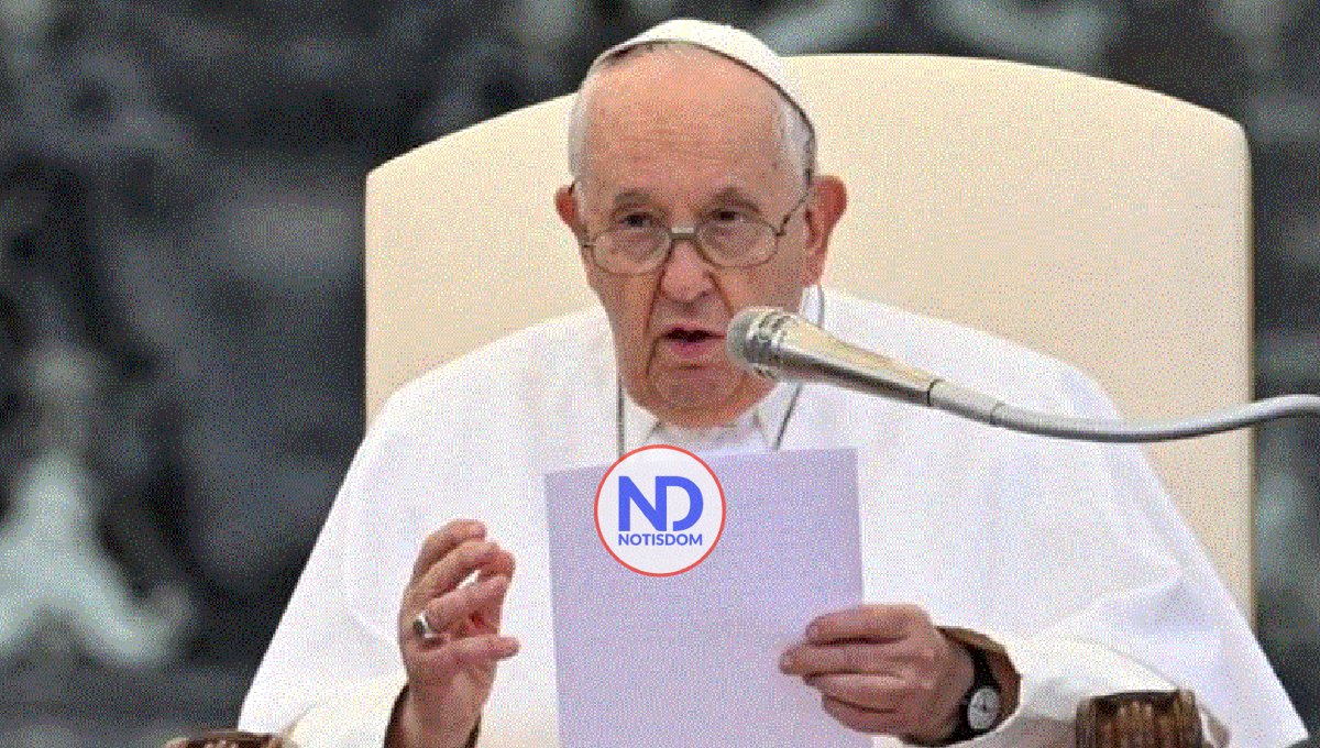 El papa Francisco critica indiferencia con crisis migratoria