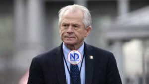 Declaran culpable de desacato legislativo a exasesor de Trump