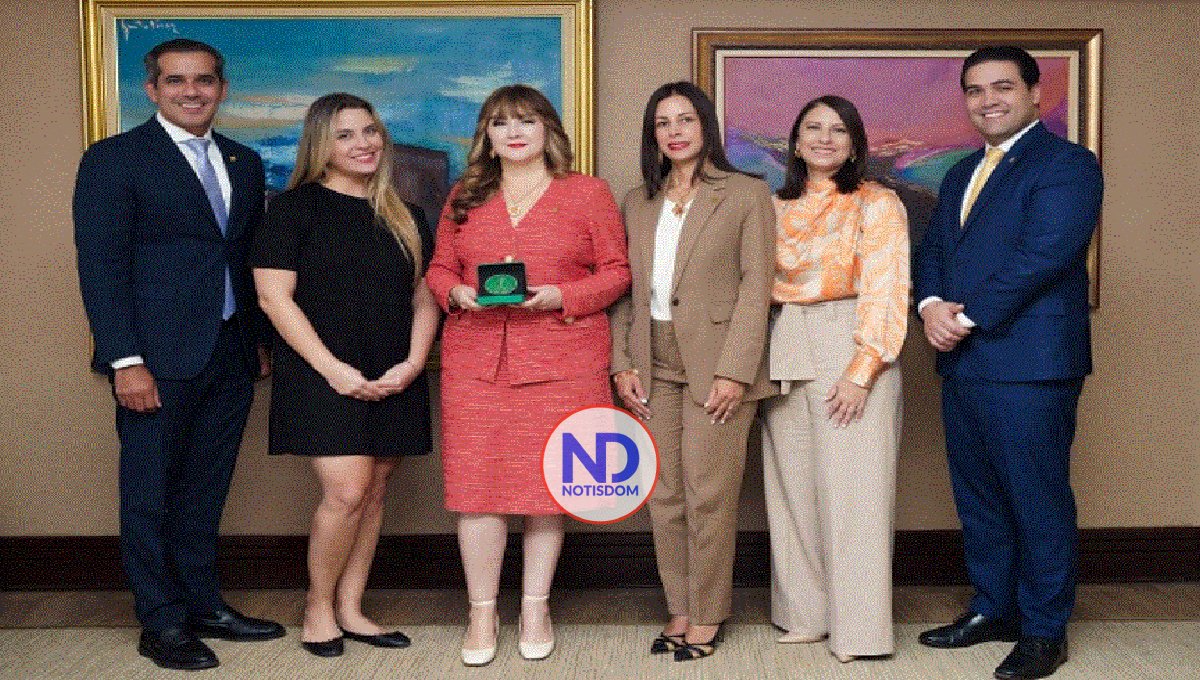 Popular gana premio Stevie® de bronce para Mejores Empleadores