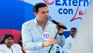 Roberto Ángel juramenta en Unidad Externa a 112 dirigentes del PLD de La Cuaba