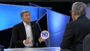 Roberto Alvarez yMKkinney