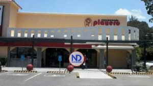 Desconocidos entran a supermercado y se llevan millones de pesos