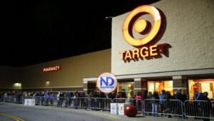 Target cerrará 9 tiendas en EEUU debido robo y crimen organizado
