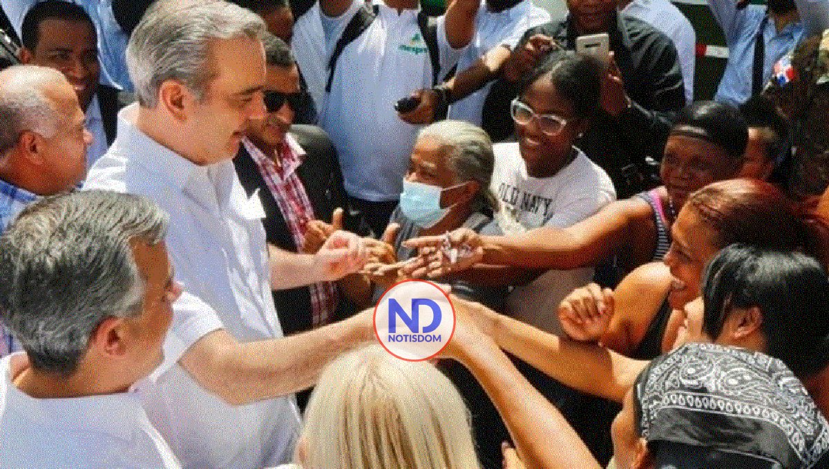 Abinader inicia hoy actos en SD en busca de reelección presidencial