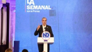 Presidente niega que RD provea armas Haití