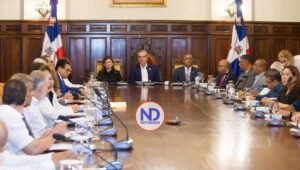 Abinader encabeza Consejo de Gobierno para revisar controles estatales