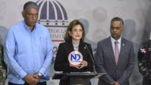 Gobierno dice instalarán 120 mil luces en todo el país