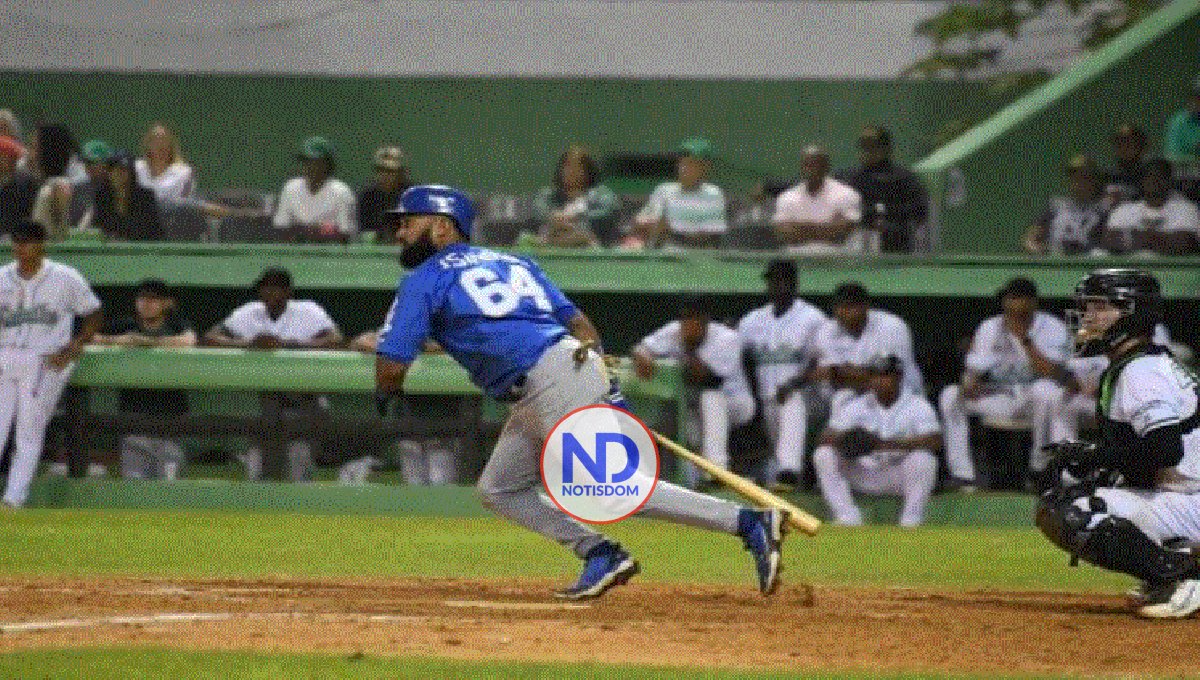 Licey derrota a las Estrellas; Aguilas apabullan a los Leones