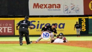 Gigantes derrotan a los Leones y continúan indetenibles en beisbol