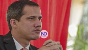 Fiscalía dicta orden de detención contra Juan Guaidó