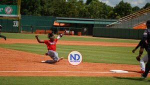 Molina y Lake guían a Leones sobre Toros en fogueo beisbol RD