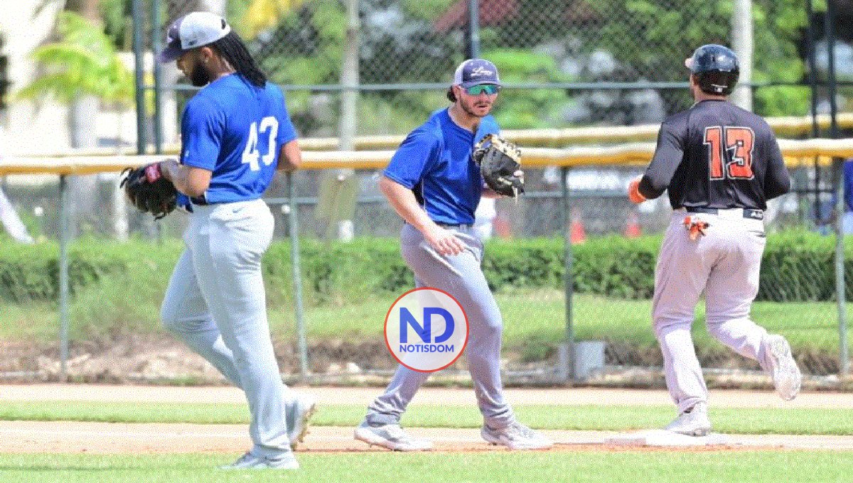 Refuerzos del Licey se preparan para temporada beisbol de la RD