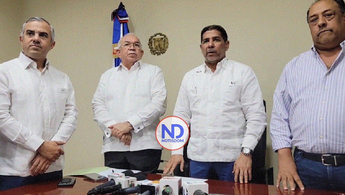 Gobierno RD anuncia medidas en favor de los productores avícolas