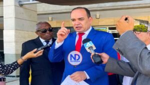 Colegio Abogados dice buscan imponer jueces TC «prohaitianos»