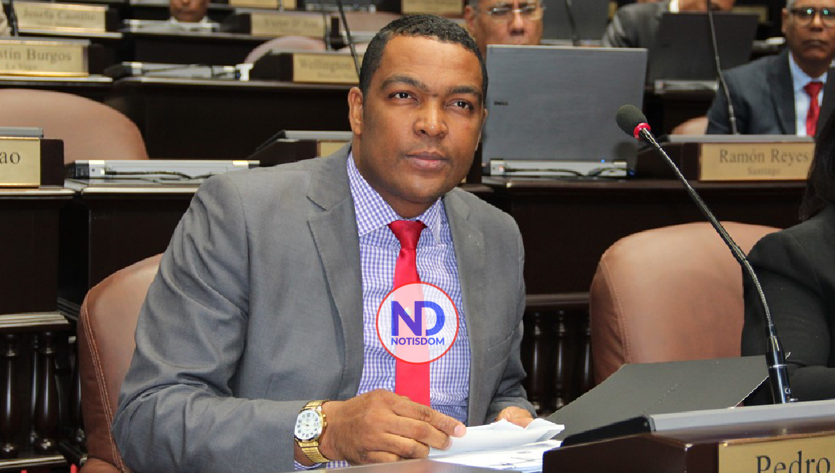 Diputado Pedro Botello en expediente «Caso Búho» como el representante de Gabriel Santana