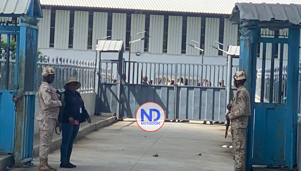 Haitianos deciden no abrir su lado de la frontera con Dajabón impidiendo el comercio