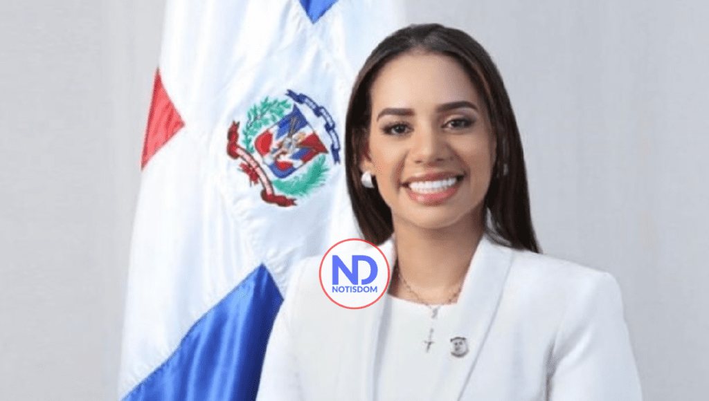 Betty Gerónimo: ¡De rodillas ante Dios y de pies ante el mundo! 3 NOTISDOM FOTOS PF 2023 10 11T212811.634 Betty Gerónimo: ¡De rodillas ante Dios y de pies ante el mundo!