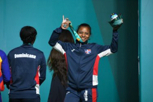 PIRON Pesas, karate y clavado inscribe RD en medallero Panam