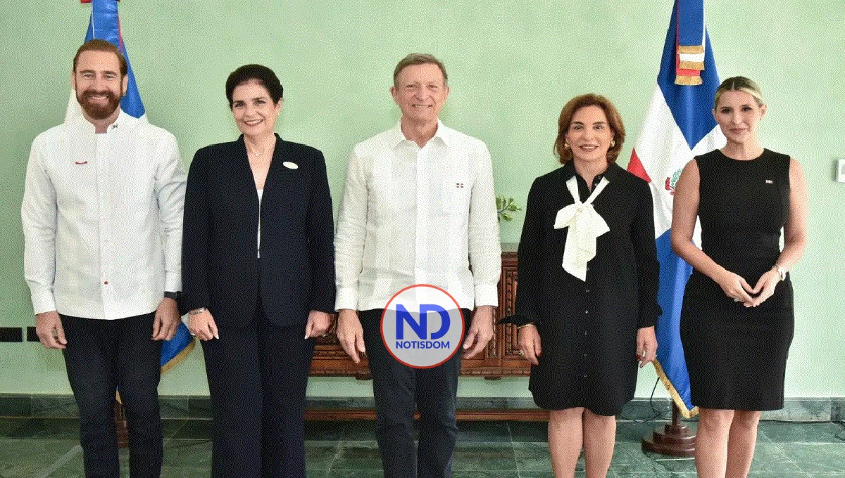 Comisión Premio al Emigrante Dominicano Sr. Óscar de la Renta tiene nueva presidenta