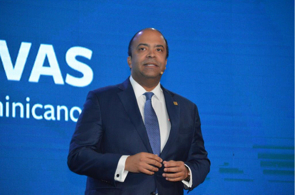 SAMUEL PEPEYRA Banreservas presenta libro “Reservas del periodismo dominicano“; inicia programa televisivo